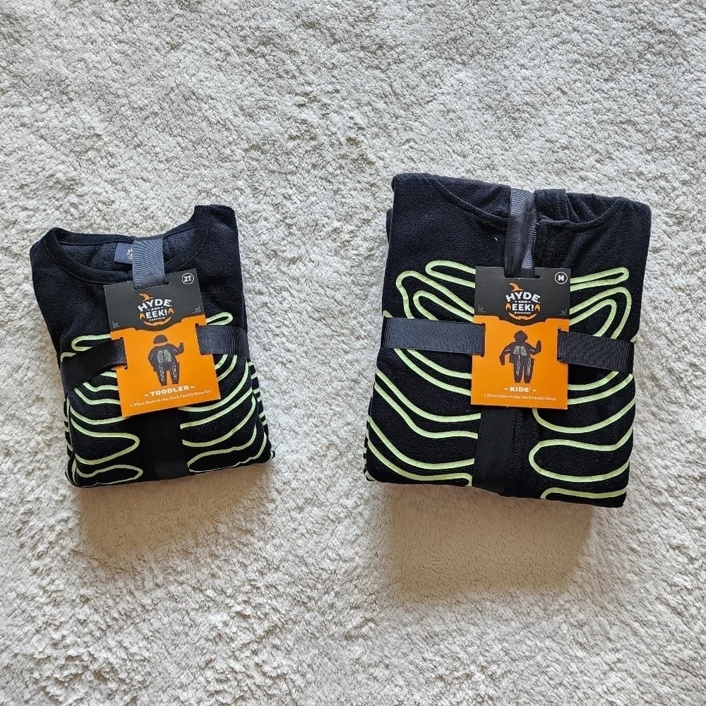 NWT Halloween Skeleton toddler & big boy girl Glow-In-The-Dark pajama / costume